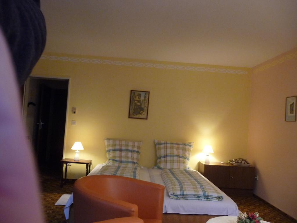 Hotel-Garni-Sonnenlay Bernkastel-Kues Rom bilde